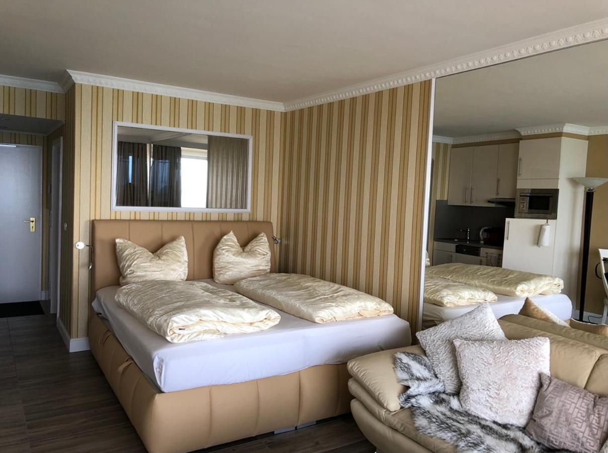 Tiffanys Ferienapartments In Der Privatresidenz Des Plaza Premium Hotel Timmendorfer Strand Luaran gambar
