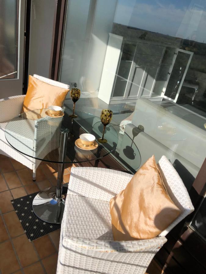 Tiffanys Ferienapartments In Der Privatresidenz Des Plaza Premium Hotel Timmendorfer Strand Luaran gambar