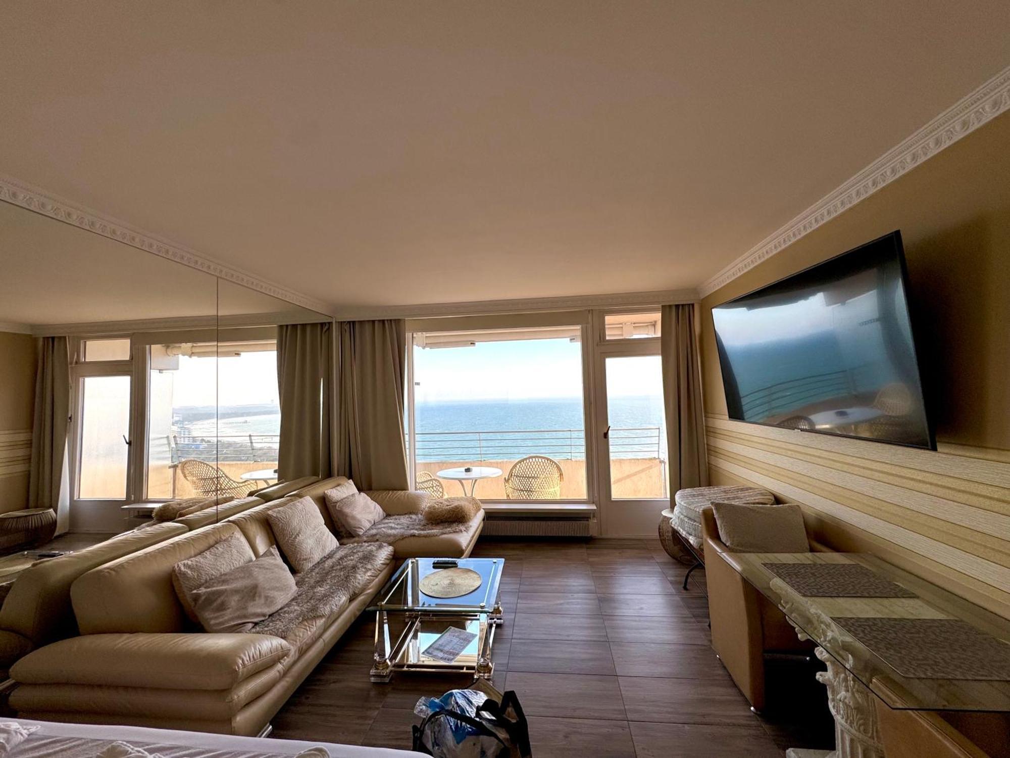 Tiffanys Ferienapartments In Der Privatresidenz Des Plaza Premium Hotel Timmendorfer Strand Luaran gambar